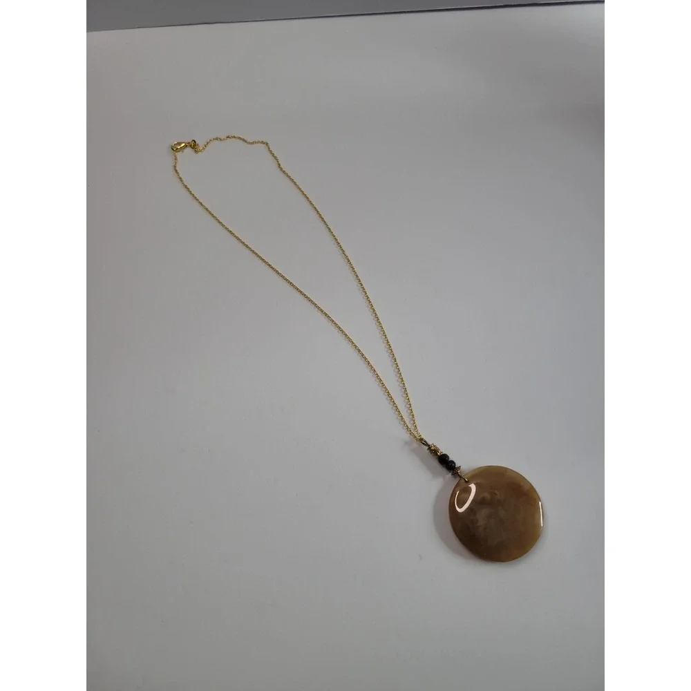 Gold Tone Tan Brown Round Disc Pendant Necklace Marbled Statement Boho Jewelry